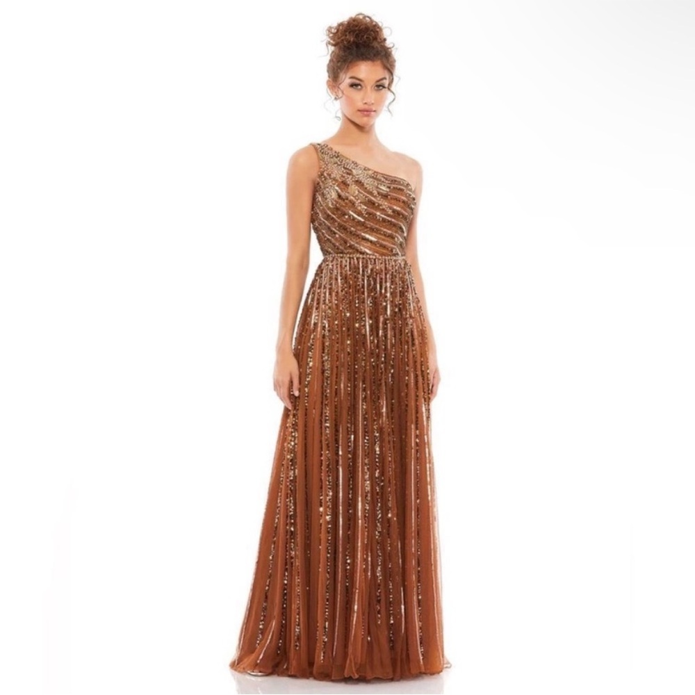 Elegant Brown One-Shoulder Evening Dress